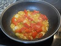 Macarrones con brócoli y tomate a la salvia Macarrones con brócoli y tomate a la salvia