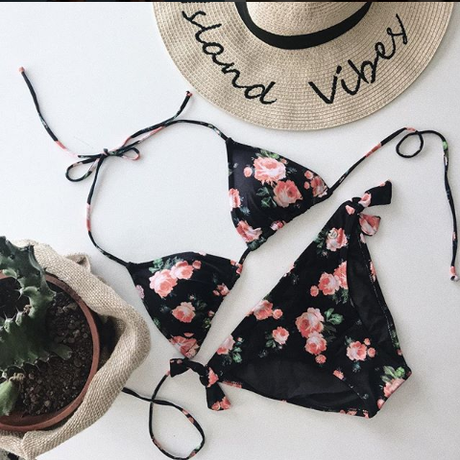 9 webs de moda baño que te seducirán.