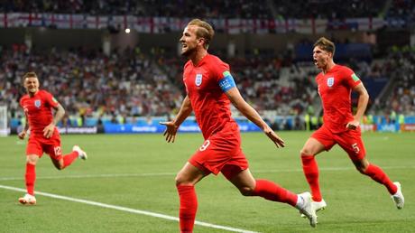 Harry Kane le da los tres puntos a Inglaterra sobre la hora ante una Selección de Túnez que no paró de pelear