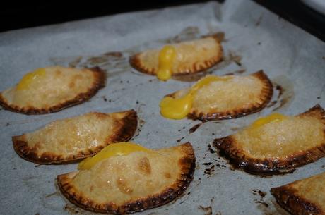 Empanadillas rellenas de flan Empanadillas rellenas de flan