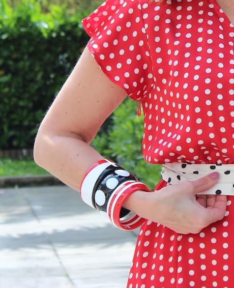 MIS LOOKS - VESTIDO LUNARES