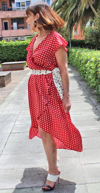 MIS LOOKS - VESTIDO LUNARES