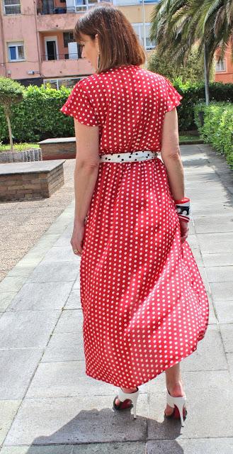 MIS LOOKS - VESTIDO LUNARES