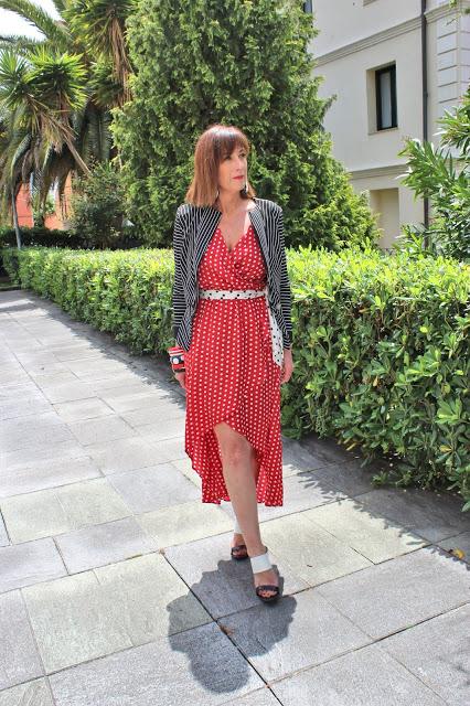 MIS LOOKS - VESTIDO LUNARES