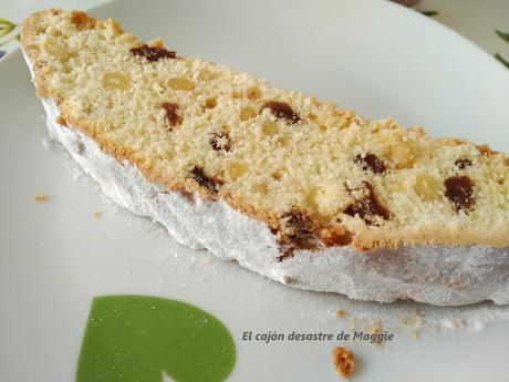 FOCACCIA DULCE CON PASAS Y PIÑONES #ELPANPERFECTO FOCACCIA DULCE CON PASAS Y PIÑONES #ELPANPERFECTO