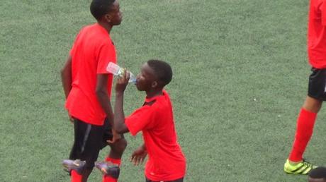 Escuela de Fútbol Base AFA Angola. Partidos amistosos