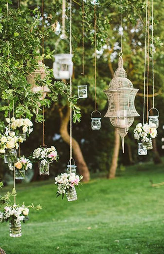 flores y velas colgantes flores y velas colgantes