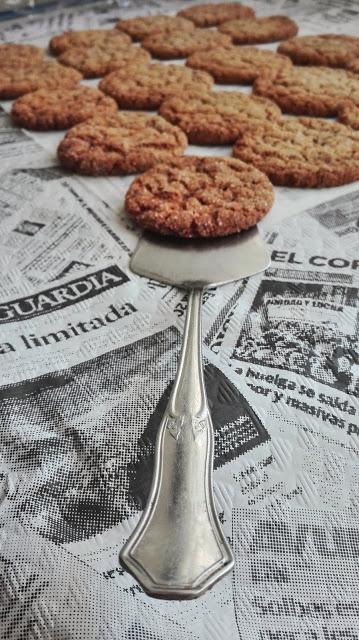 GALLETAS DE DÁTILES GALLETAS DE DÁTILES