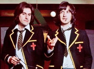 Ayer cumplió 74 años Raymond Douglas Davies. Ayer cumplió 74 años Raymond Douglas Davies.