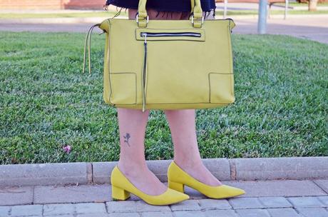 Complementa tu look en amarillo Complementa tu look en amarillo
