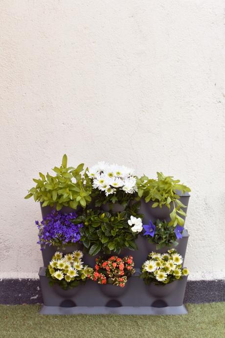 sistema modular plantas set macetas riego automático plantas balcón jardineria urbana jardín vertical diseño exteriores decoración exteriores city gardening accesorios jadín   