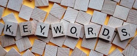 ¿Cuántas keywords debo colocar por página?