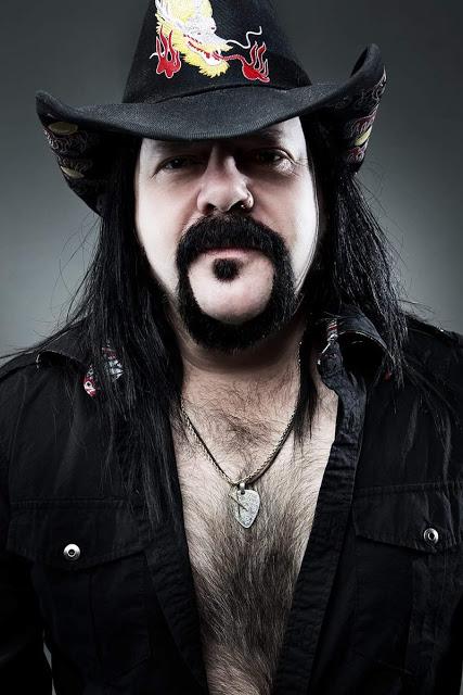 Vincent Paul Abbott, mas conocido como Vinnie Paul, ha muerto