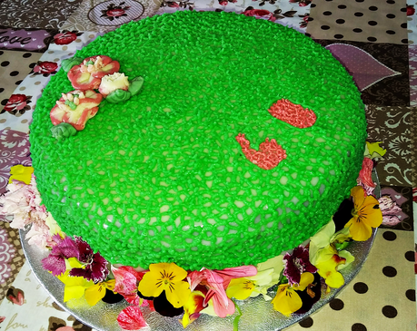 PASTEL DE CUMPLEAÑOS CON COBERTURA ESPEJO, CREMA PASTELERA Y FLORES {TARTA PRIMAVERAL 60 CUMPLEAÑOS}