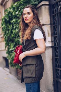 The satin vest The satin vest