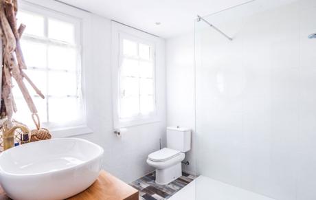 Como reformar un baño para la casa de verano en 6 pasos Como reformar un baño para la casa de verano en 6 pasos