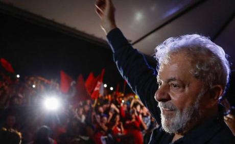 Cancelan la audiencia que podía liberar a Lula
