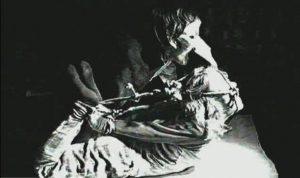 10 Peliculas de terror que quizas no conocias. 10 Peliculas de terror que quizas no conocias.