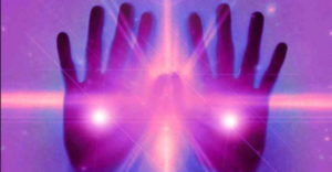 Cómo recargar tu energía espiritual usando tus manos manosespirituales.
