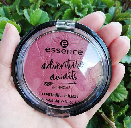 ESSENCE Essence
