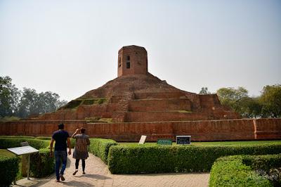 Dharmarajika Stupa en Sarnath. Benarés. Viajes_India_Benares