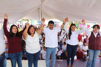 CANDIDATOS DE MORENA SE COMPROMETEN A LLEVAR UNA AGENDA DE TRABAJO EN COMÚN EN TEZOYUCA