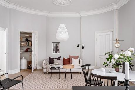 estilo escandinavo decoración dormitorio nórdico decoración de verano decoración colores suaves decoración colores neutros bambu madera clara   