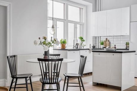 estilo escandinavo decoración dormitorio nórdico decoración de verano decoración colores suaves decoración colores neutros bambu madera clara   