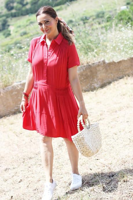 Como combinar un vestido camisero Como combinar un vestido camisero