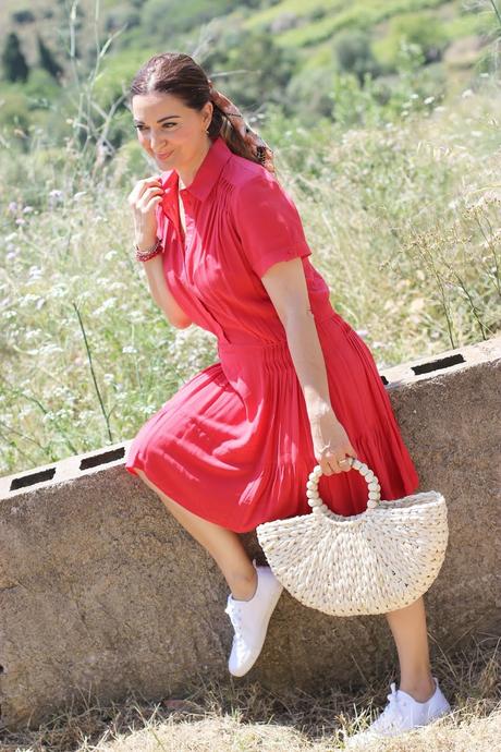 Como combinar un vestido camisero Como combinar un vestido camisero