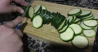 FALSA PIZZA DE CALABACIN EN SARTEN