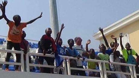 “No entiendo el fútbol sin pasión “ (Escuela de Fútbol Base AFA Angola)