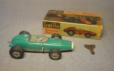 Auto de carrera a cuerda