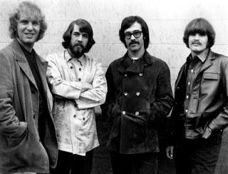 Creedence Clearwater Revival - Fortunate son (1969)