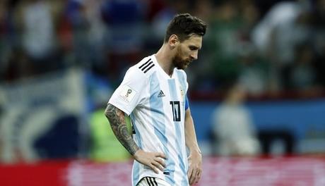 Lionel Messi y su inminente renuncia a la Selección Argentina Lionel Messi y su inminente renuncia a la Selección Argentina