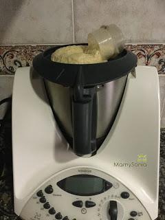 ENROLLADITOS AZUCARADOS