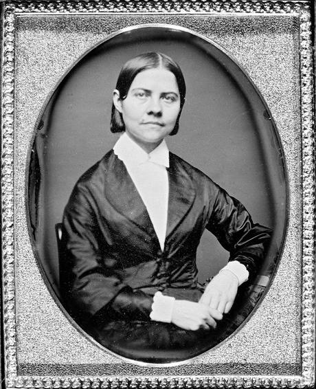 Luchando por su propia identidad, Lucy Stone (1818-1893)