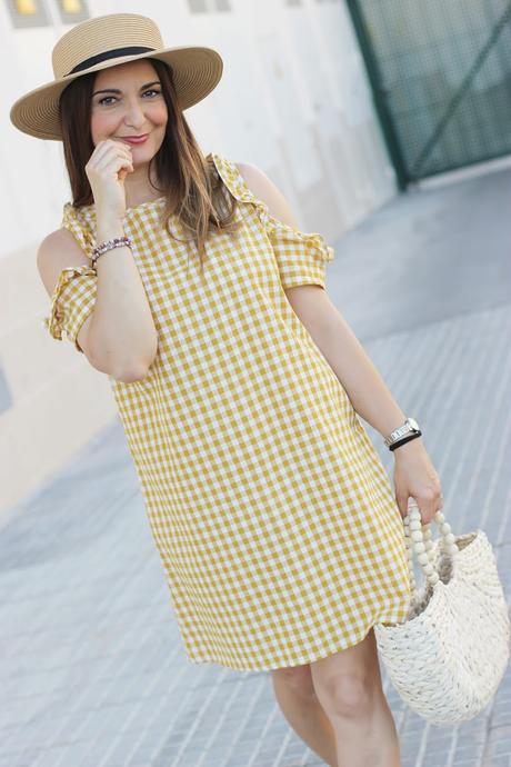 Cuadros vichy en color mostaza