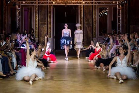 Eva Minge ballet para la París Fashion Haute Couture 2018