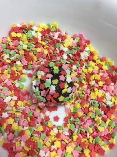 TRUFAS DE CHOCOLATE TRUFAS DE CHOCOLATE