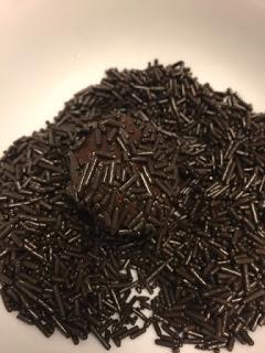 TRUFAS DE CHOCOLATE TRUFAS DE CHOCOLATE