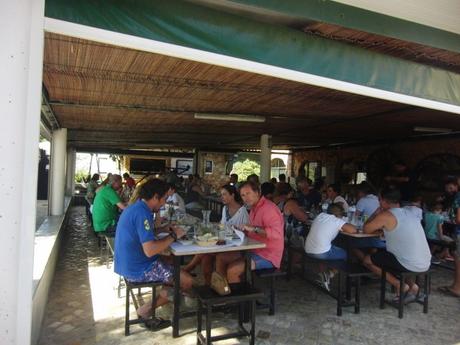 mesa restaurante Casa Chico Ze Algarve Portugal mesa restaurante Casa Chico Ze Algarve Portugal
