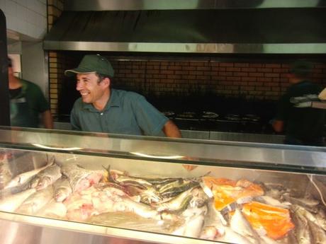 mostrador peces casa chico ze restaurante algarve portugal mostrador peces casa chico ze restaurante algarve portugal