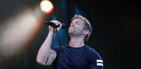 [NOTA] Pablo Alborán enloquece la plaza de toros de Valencia (+ FOTOS)