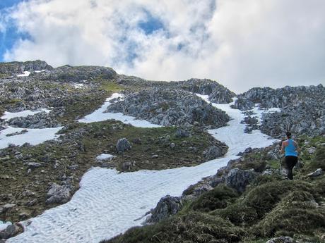 Valdepino y Traviesa de la Jastia desde Angón