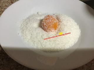 BOLITAS DE COCO Y ZANAHORIA EN THERMOMIX Y TRADICIONAL