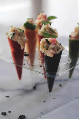 Conos salados de palitos de surimi ( snow crab )