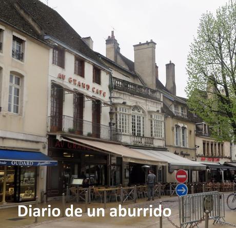 Los Hospicios de Beaune en Borgoña. Capítulo 2, por las rutas de Provenza y Borgoña Los Hospicios de Beaune en Borgoña. Capítulo 2, por las rutas de Provenza y Borgoña