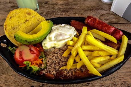 Resultado de imagen para gastronomia de guatape