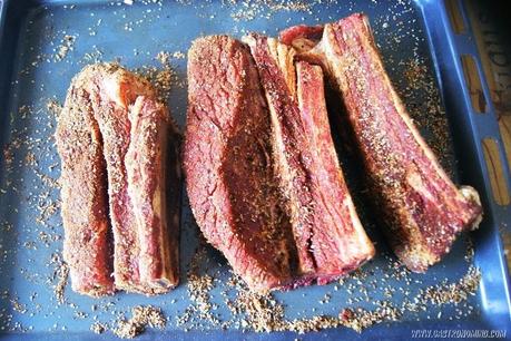 Smoked beef short ribs o Costillas de vaca ahumadas